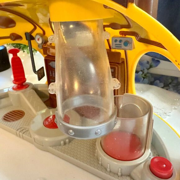 Despicable Me Mineez Dru's Super Lair Minion Playset, Sounds - Picture 5 of 10